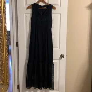 •Gianni Bini• NWOT Gorgeous Maxi Dress